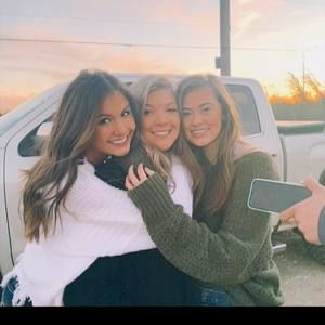 Meet your Posher, Grace